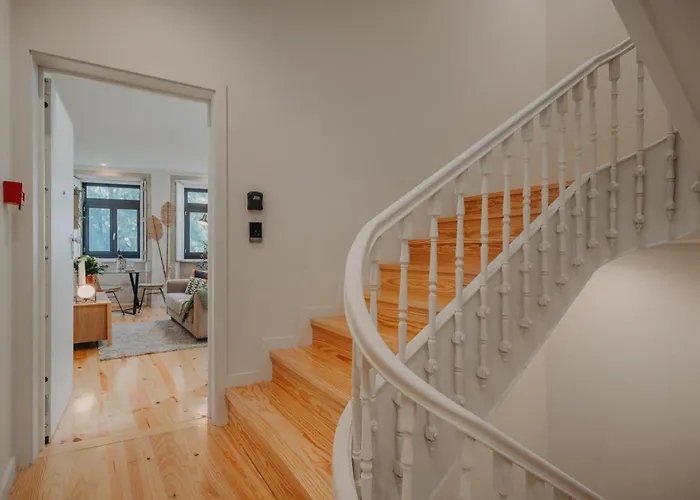 דירה Swimming Pool Luxury House, With Ac Downtown